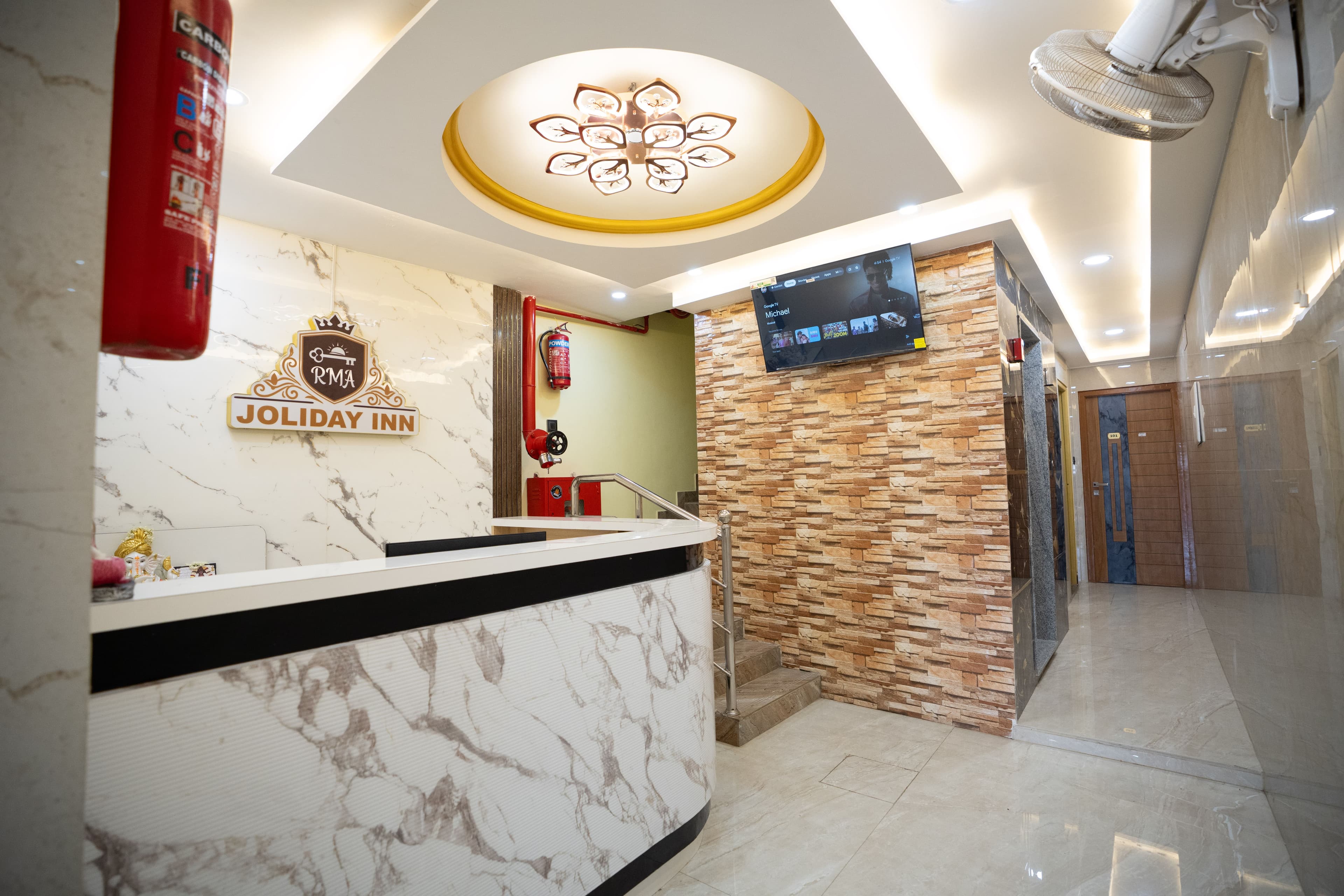 RMA Joli Day Inn