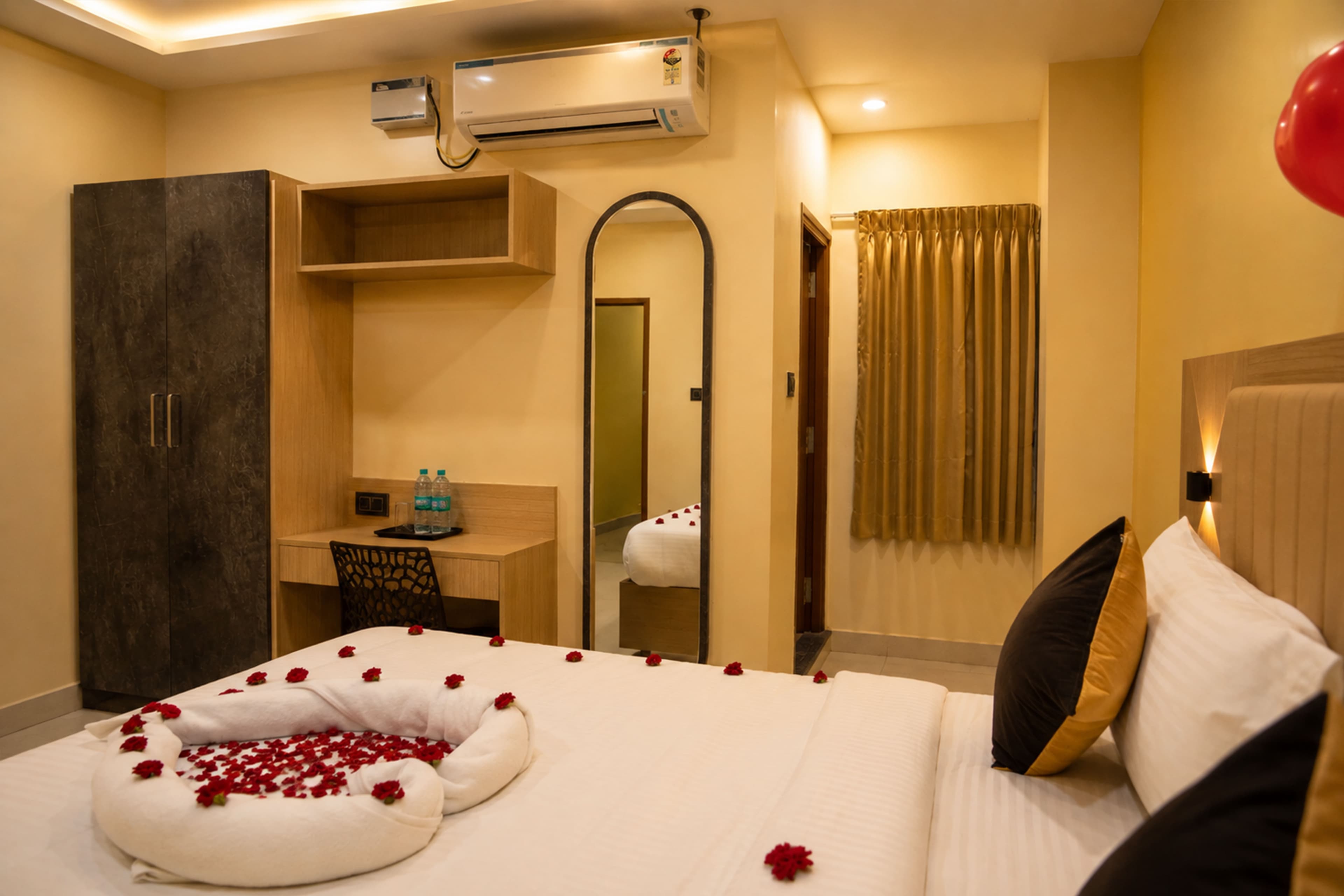 Premium Suite Bedroom