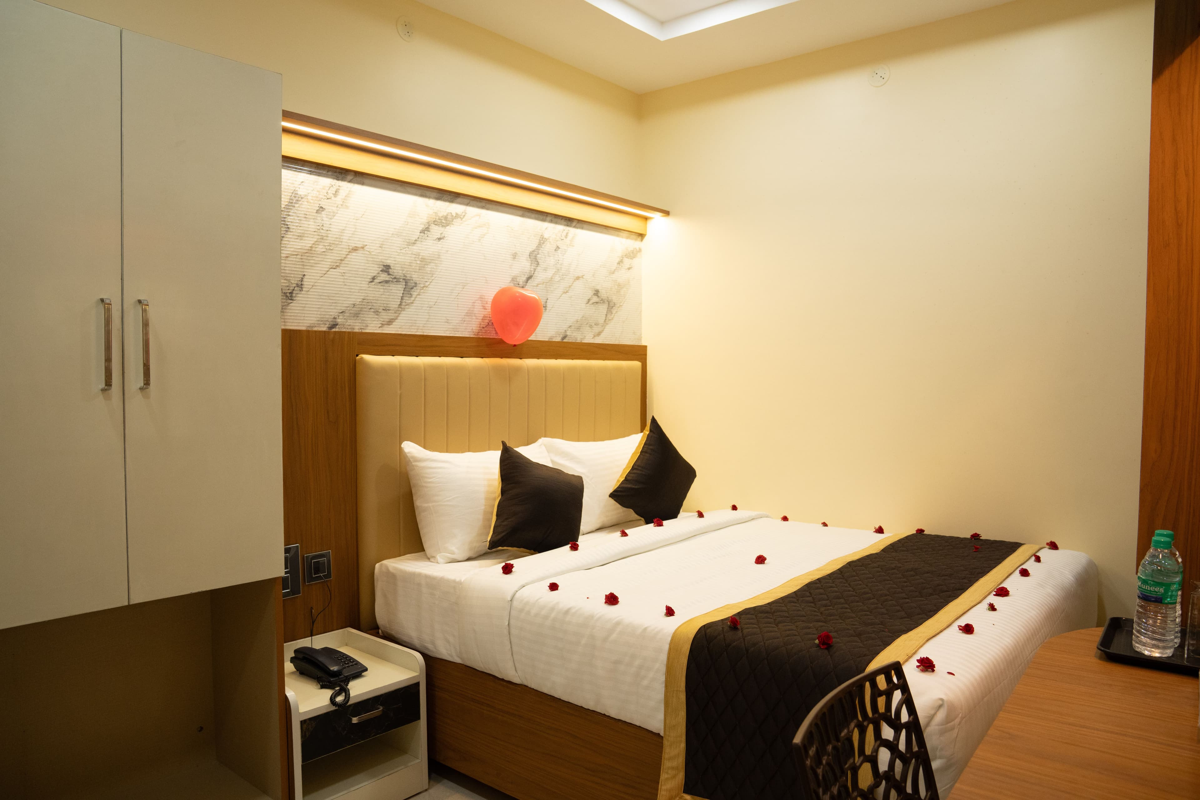 Premium Suite Detail